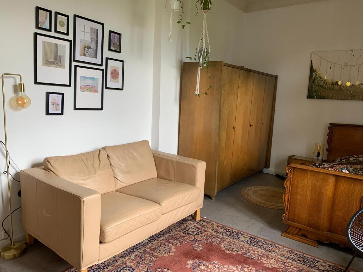 Private Room - Waldbadenstore St. Vith Bagian luar foto