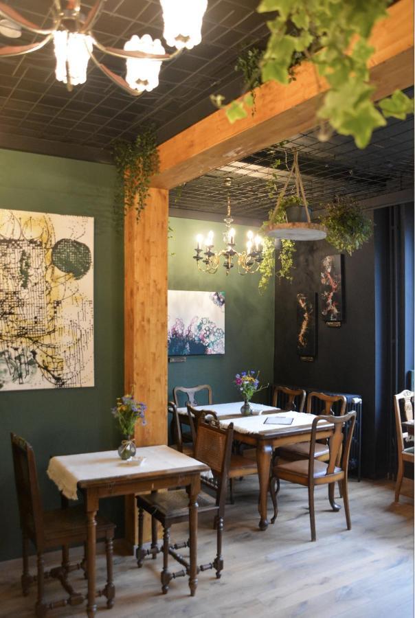 Private Room - Waldbadenstore St. Vith Bagian luar foto